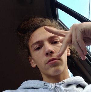 Meet your Posher, Marshall